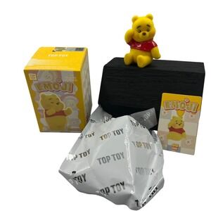 TOP TOY Disney Winnie the Pooh Emoji Series Shy Flocked Figure Confirmed Box